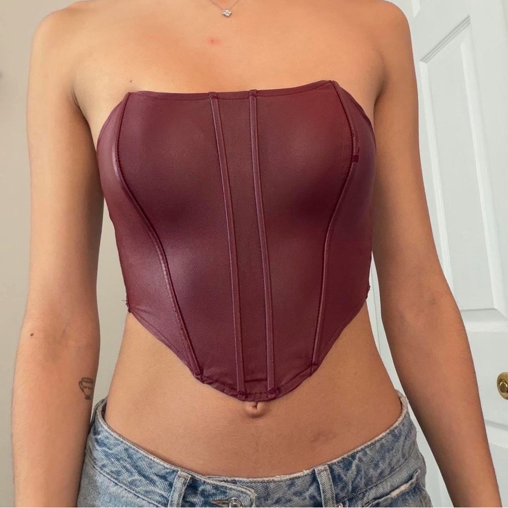 Women's Burgundy Strapless Corset